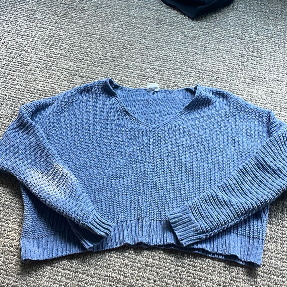 Essentials by full tilt blue knit sweater